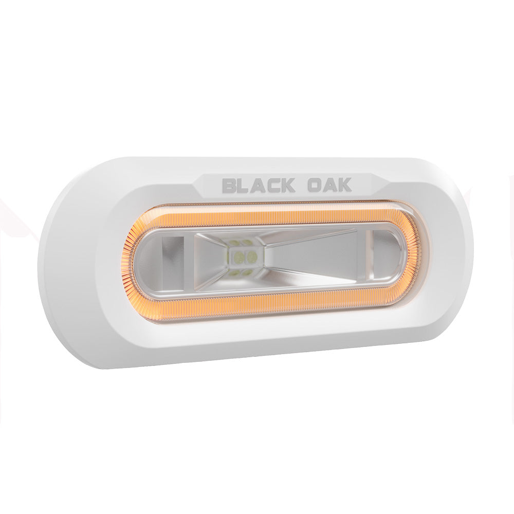 Black Oak Low Pro Marine Spreader Light, Flush Mount, White Housing, Amber LED