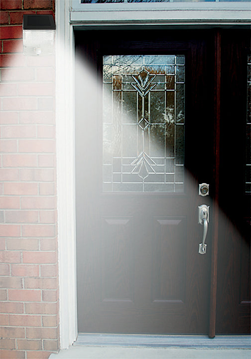 Maxsa 40235 Solared Power Motion Activated Wedge Light - Off White