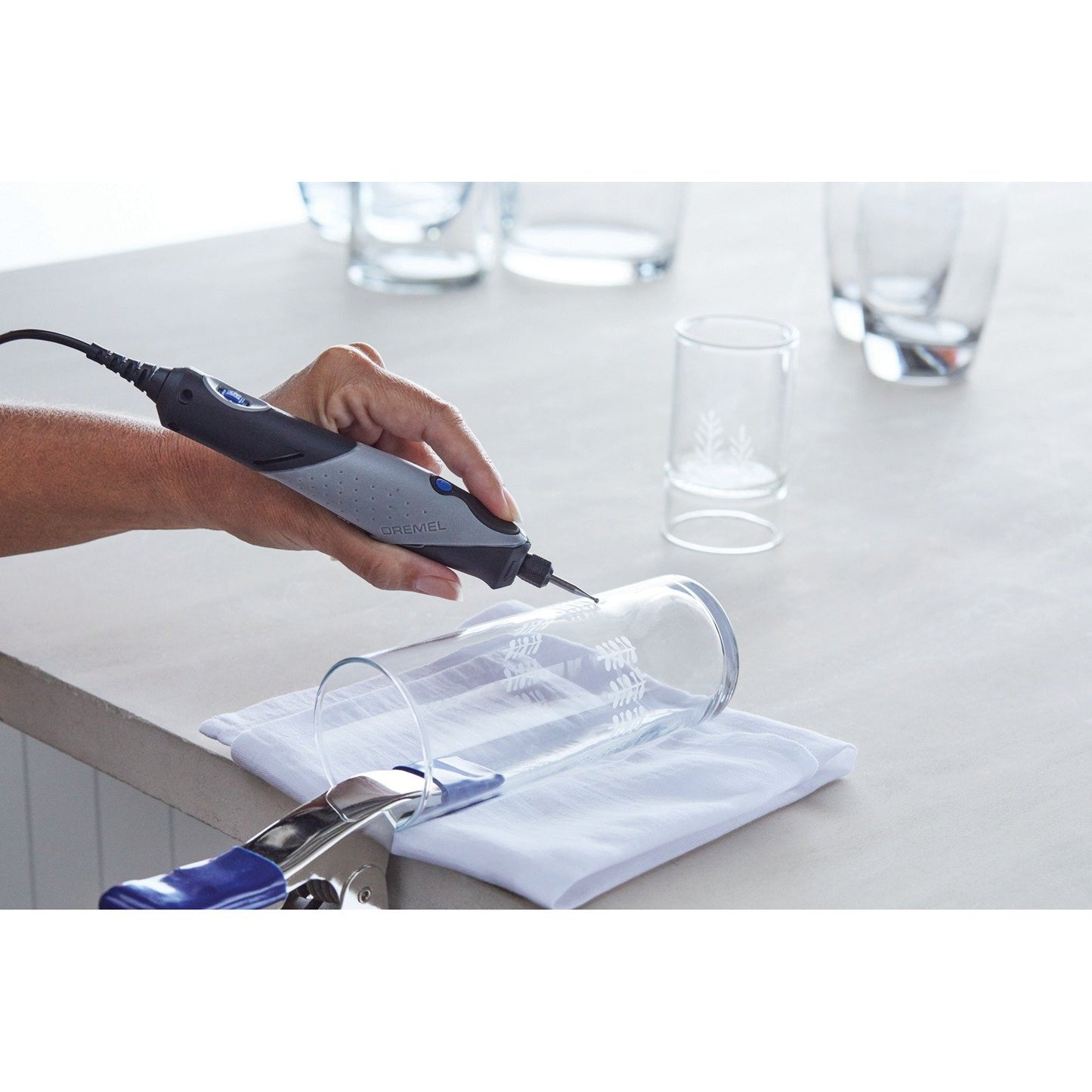 Dremel 2050-15 Stylo+ Verstile Craft Tool