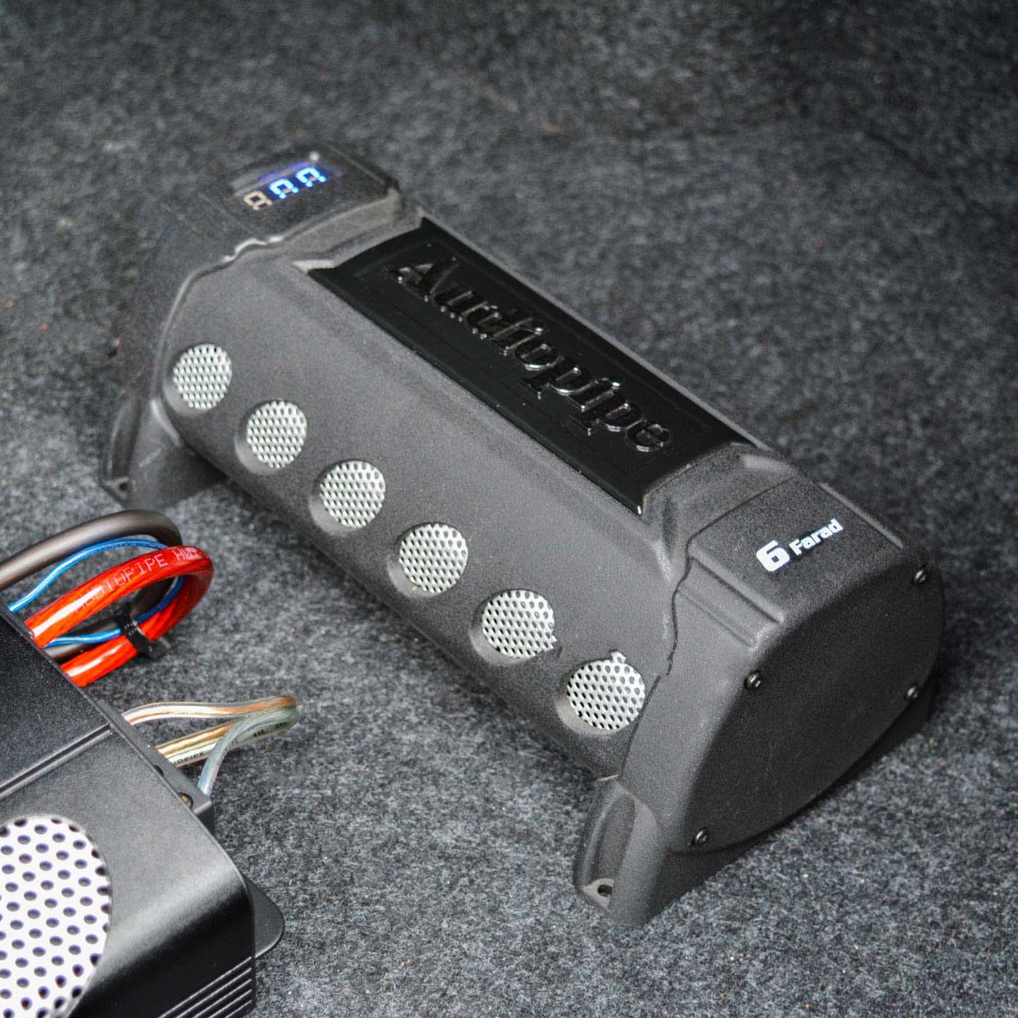New Audiopipe ACAP-6000 6 Farad Power Car Audio Capacitor Digital Display Black