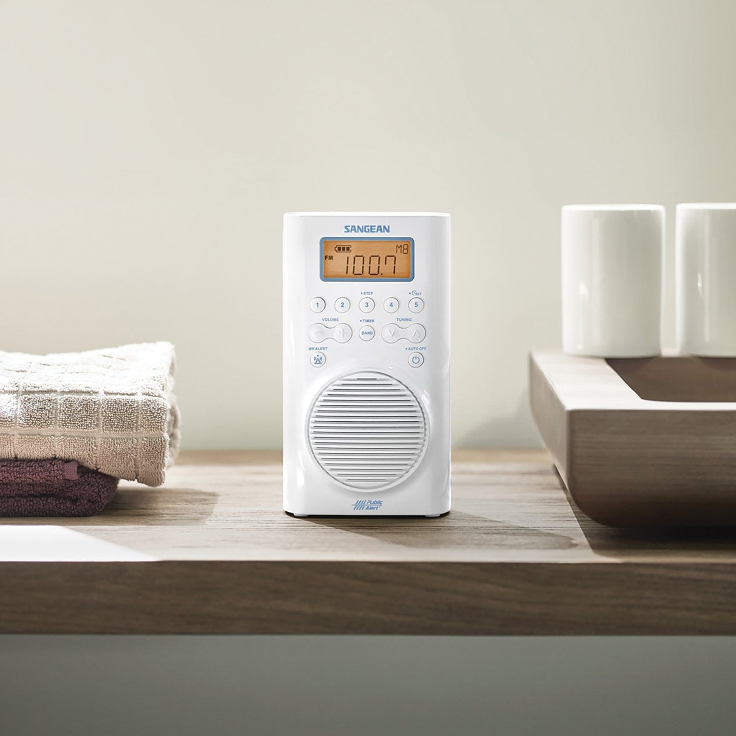 SANGEAN SNGH205 Portable 3-Band AM/FM Waterproof Shower Clock Radio