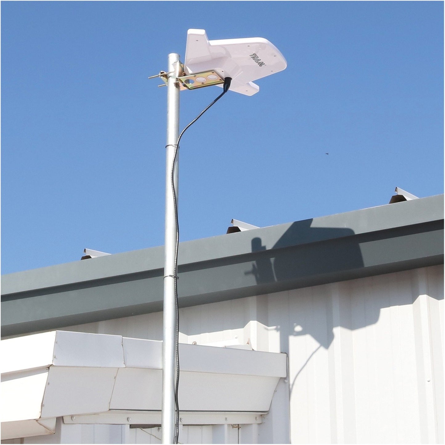 Tram HDTV Digital HDTV Amplified Outdoor Antenna for Home or RV Head Replacement