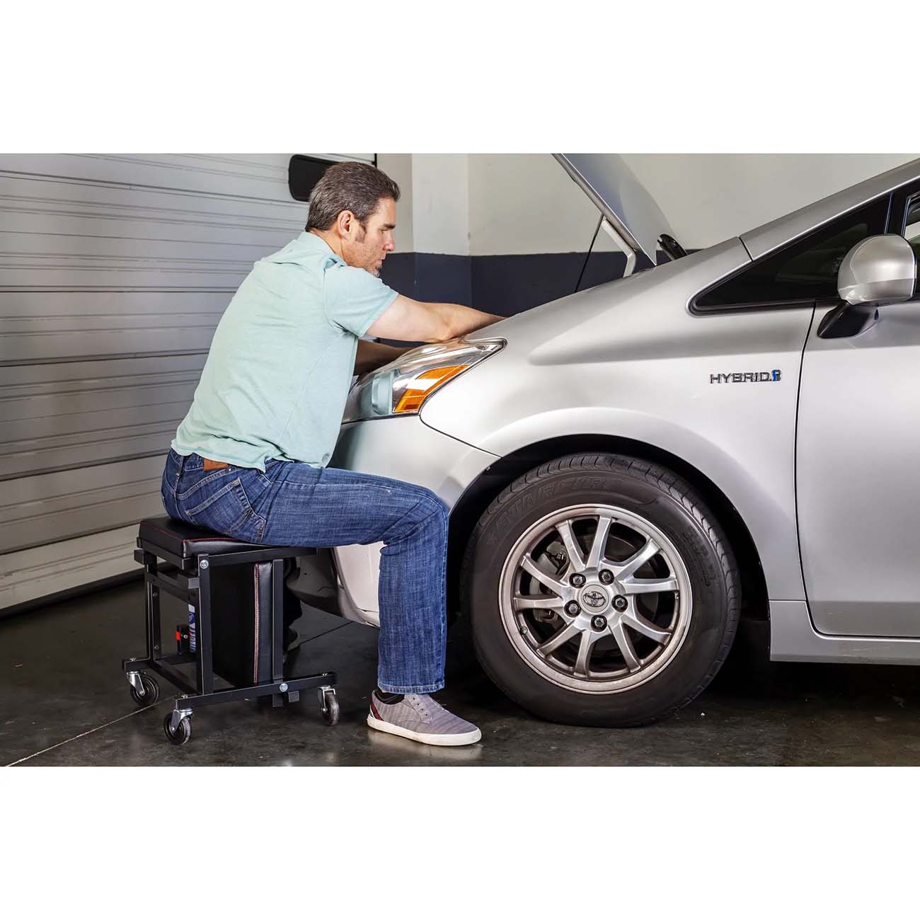 Powerbuilt 2-in-1 Low Creeper Seat Roller Stool 240298