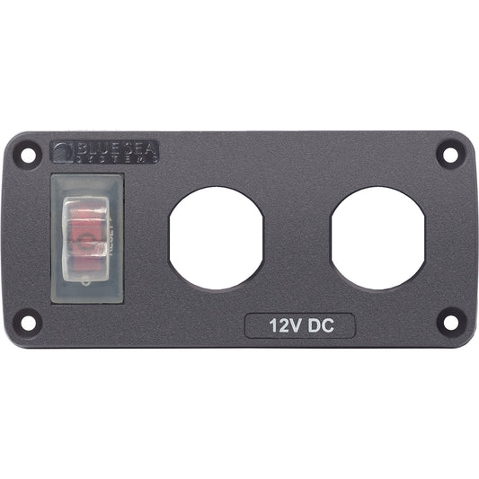 Blue Sea 4364 Water Resistant USB 15A Circuit Breaker, 2x Blank Apertures 75134