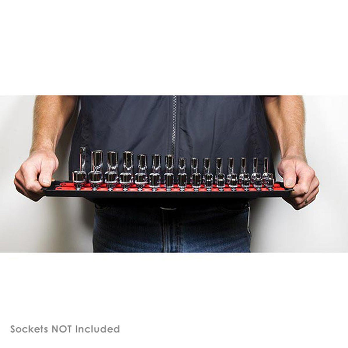 Ernst 3-Rail Twist Lock Socket Boss 13" Holds 40 Sockets Red