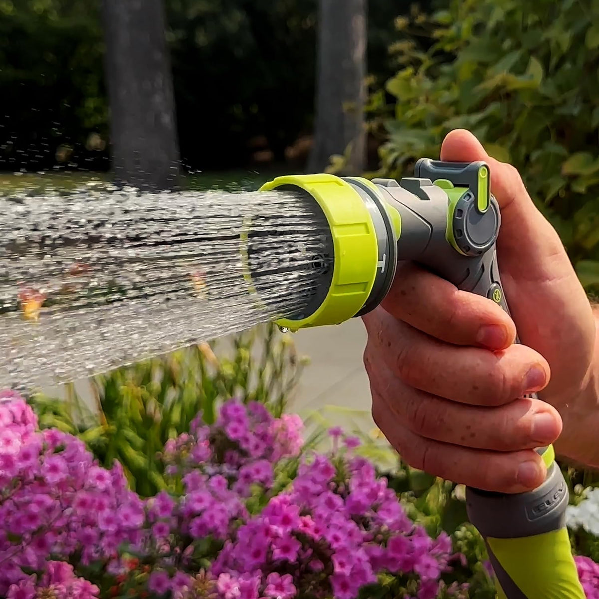 Flexzilla® HD 7-Pattern Adjustable Flow Garden Hose Nozzle NFZG52E