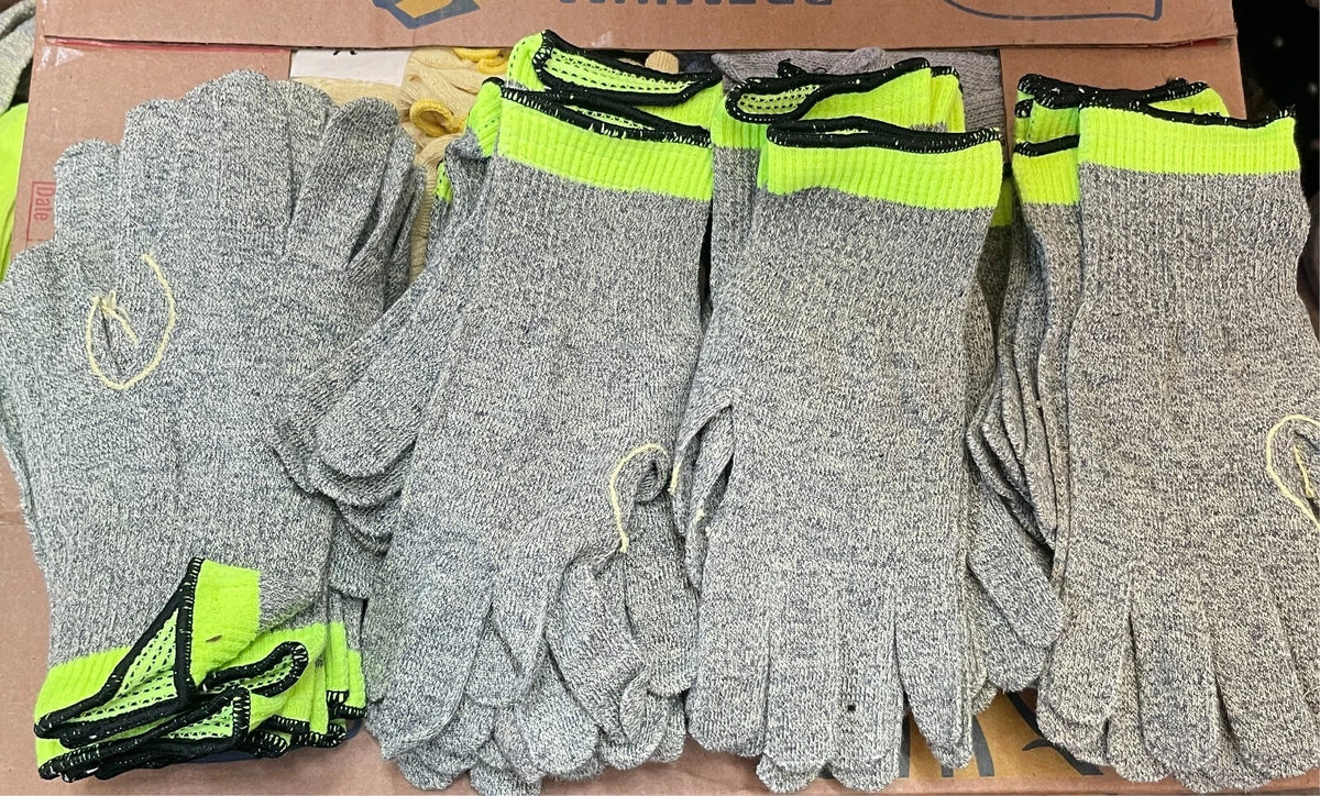 6 pairs Utility Gloves Size Medium/Large Grey/Neon