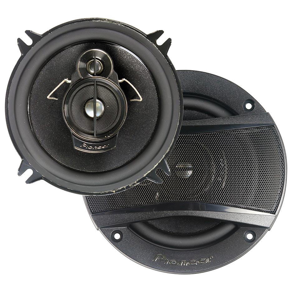 Pioneer TS576M 5.25" Speakers 3 Way 300W Max