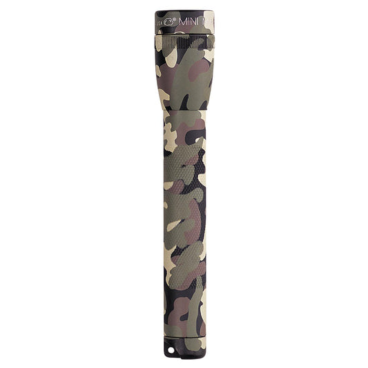 MAGLITE M2A02L Xenon 2-Cell AA Flashlight, Woodland Camo